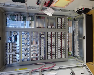 Control box broiler house with Viper Touch